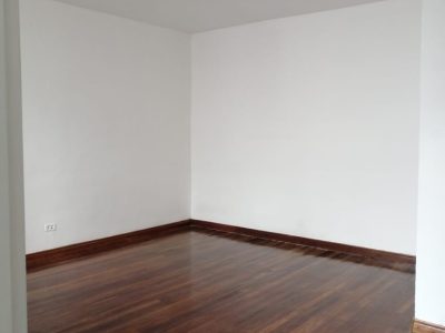 875f0bf3-dfa5-42f6-8d2b-89999d8f4d94