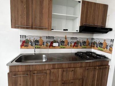 8e3e7e35-31f0-4d87-bd92-52a7bb30f6eb