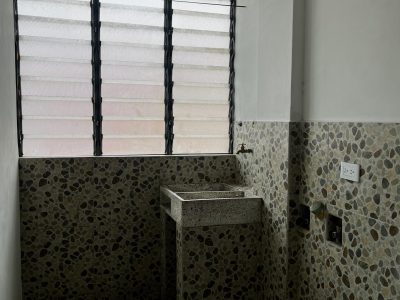 9e722a5b-9fe1-41ff-93b4-7d7f3cf78bb2