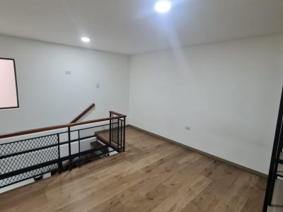 WhatsApp Image 2025-05-06 at 10.56.52 AM (1)